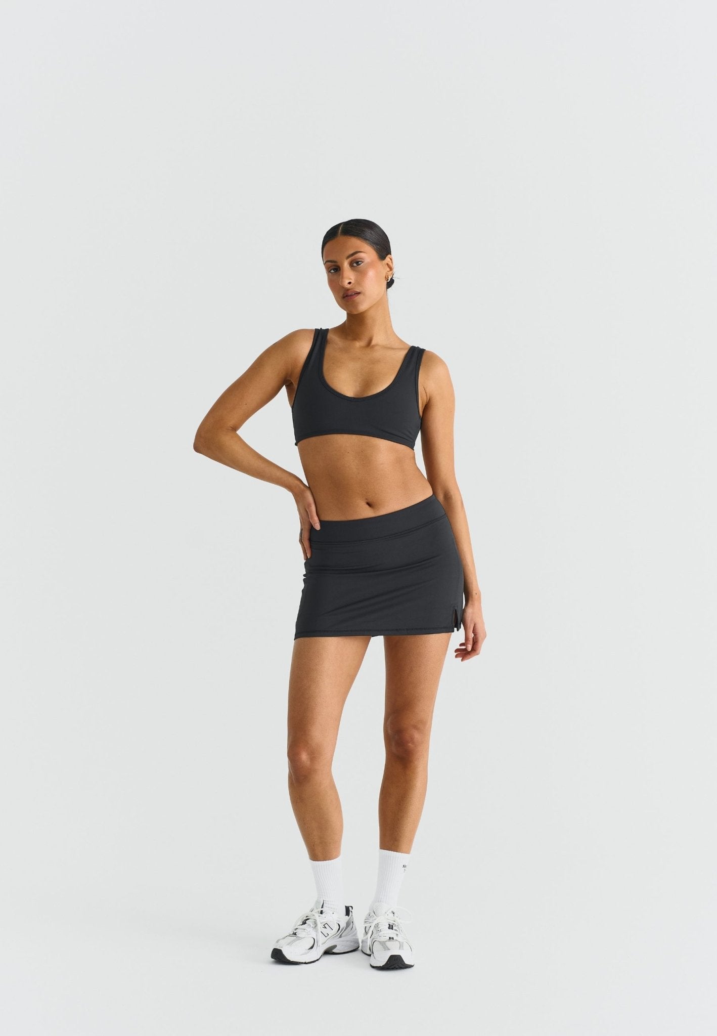 A - Line Mini Skirt - Black - tjuso