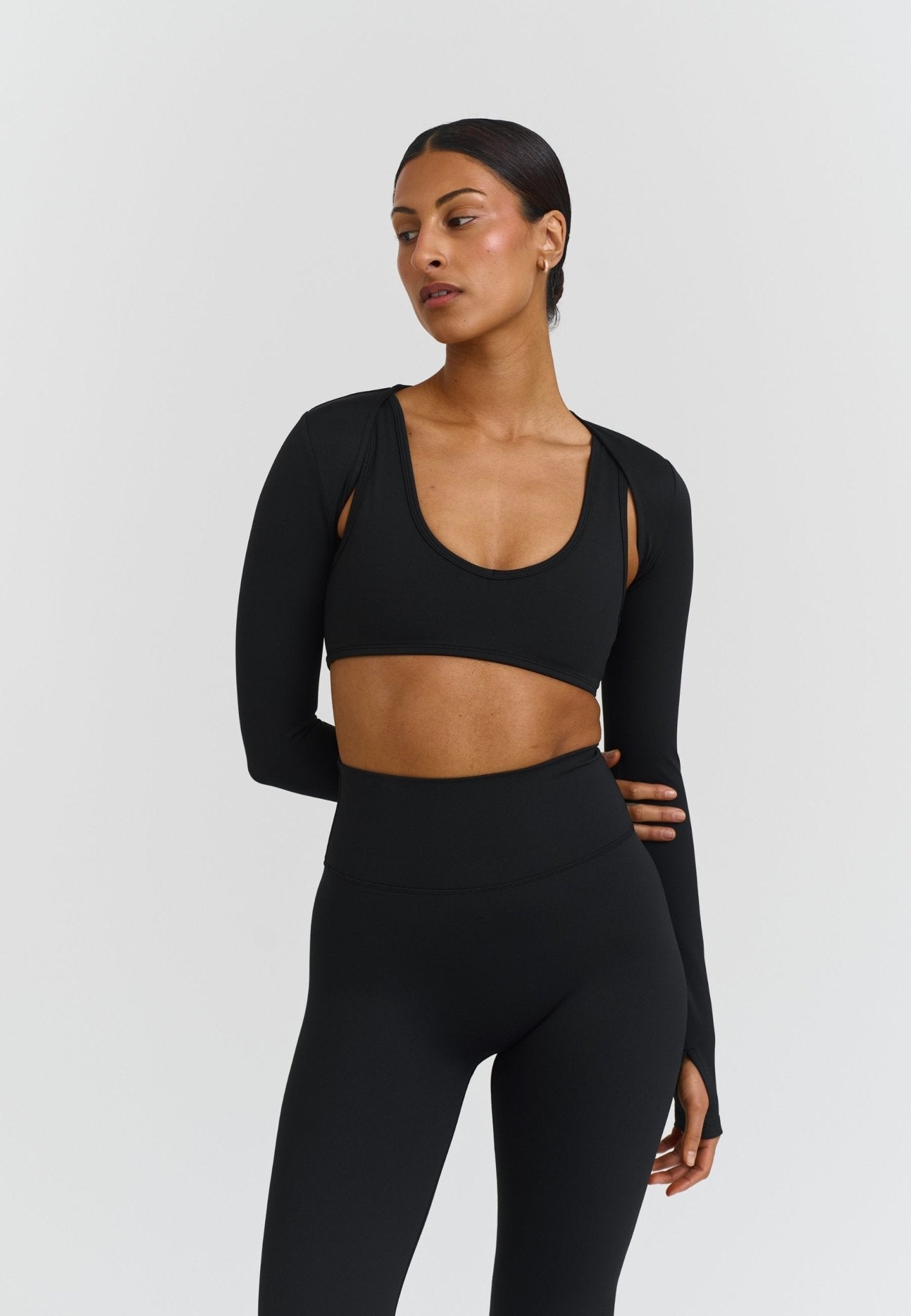 Shrug - Black - tjuso