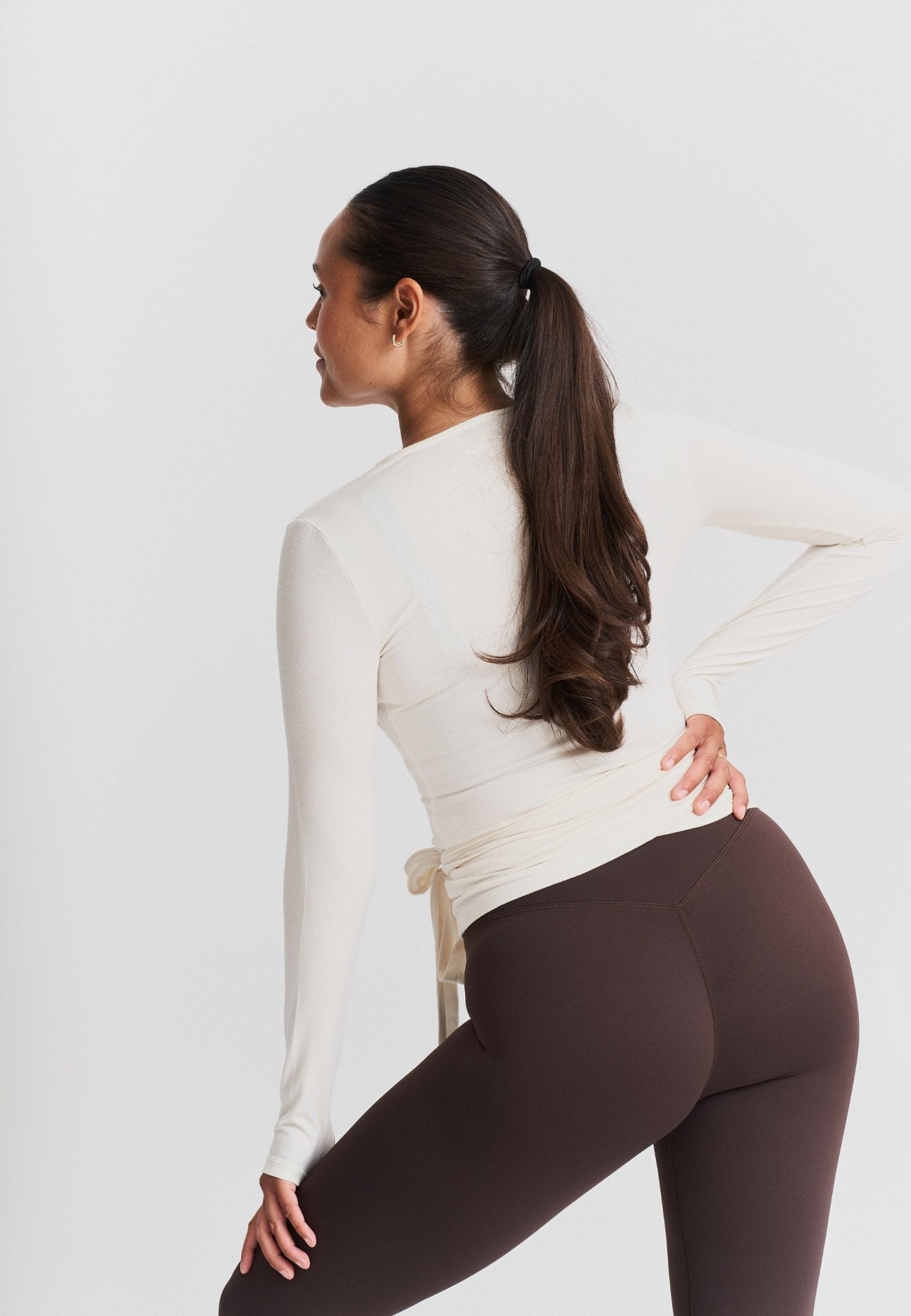 Soft Ballet Wrap Top - Off White - tjuso